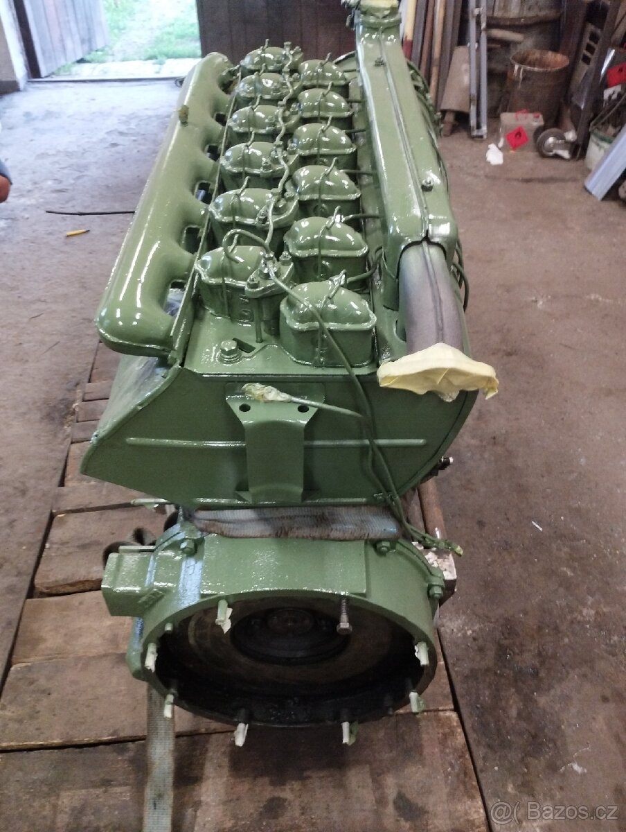 Motor Praga V3s po repasi - 4