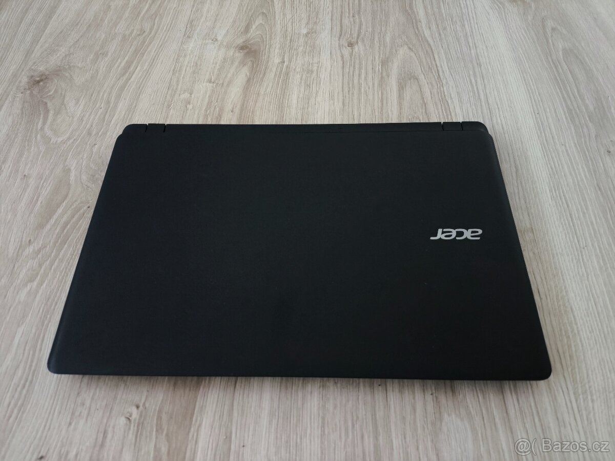 Funkční notebook Acer na náhradní díly - 4