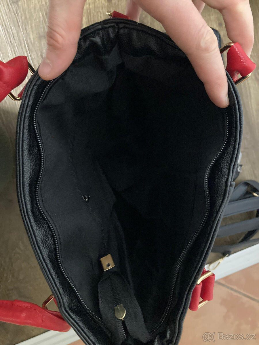černá kabelka + kapsička NOVÉ, červená černá - 4