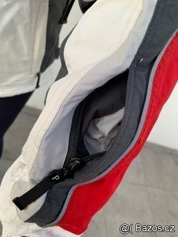 Dospělá dámská lyžařská bunda značky Proline vel. 40 - 4