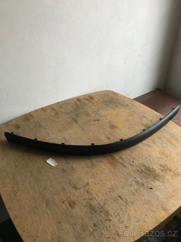 seat lišta mřížka spojler plasty - 4