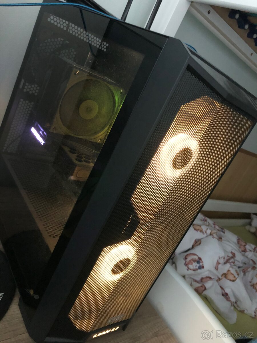 prodám herní pc i s monitorem - 4