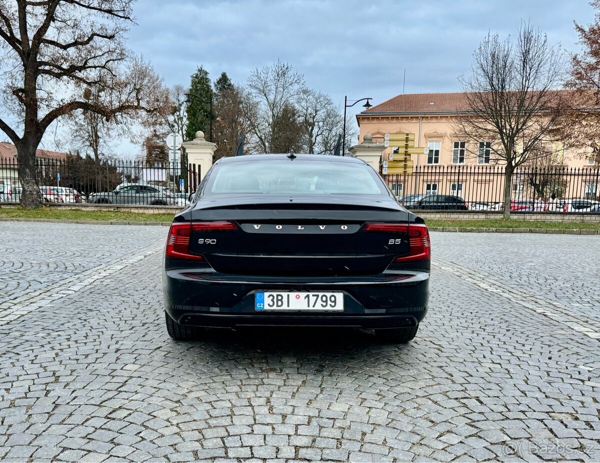 Volvo S90 Plus Dark B5 benzin 184kw - 4