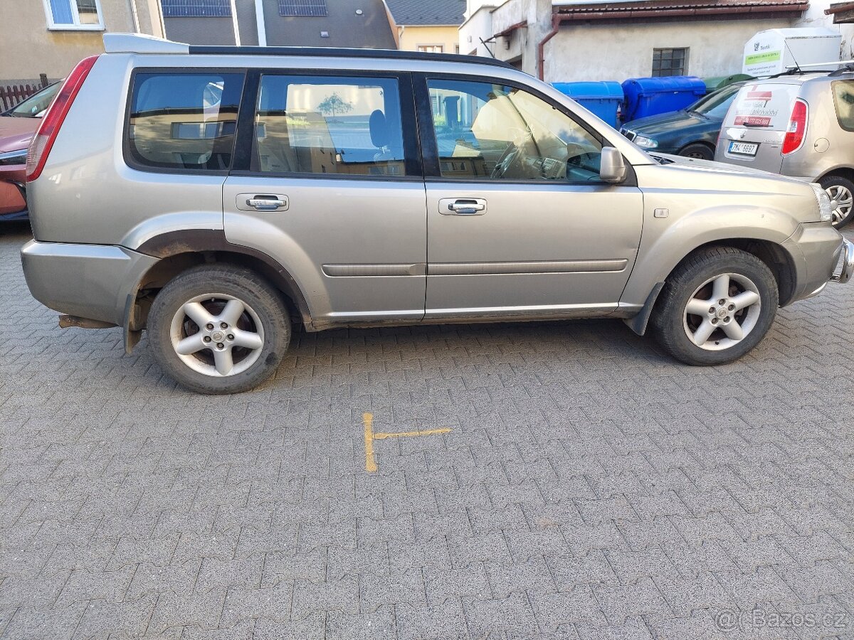 Nissan X-trail 2.2dci - 4