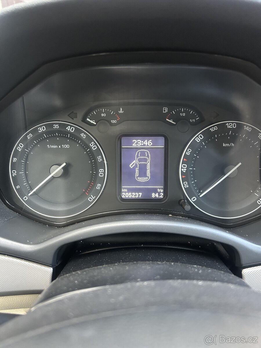 Prodám Škoda Octavia 1.6mpi, 2004 - 4