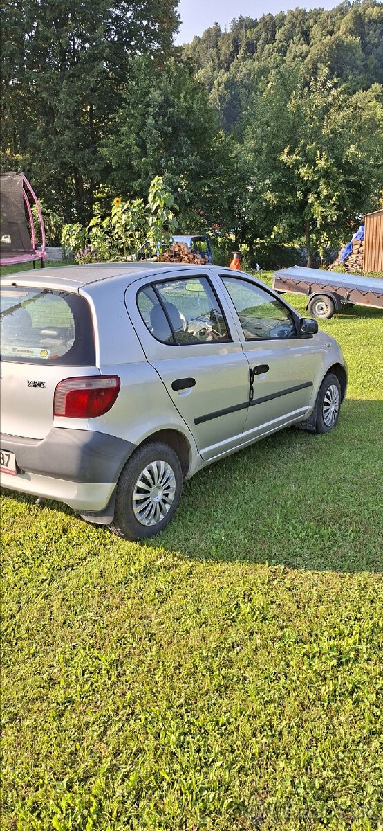Prodám Toyota Yaris - 4