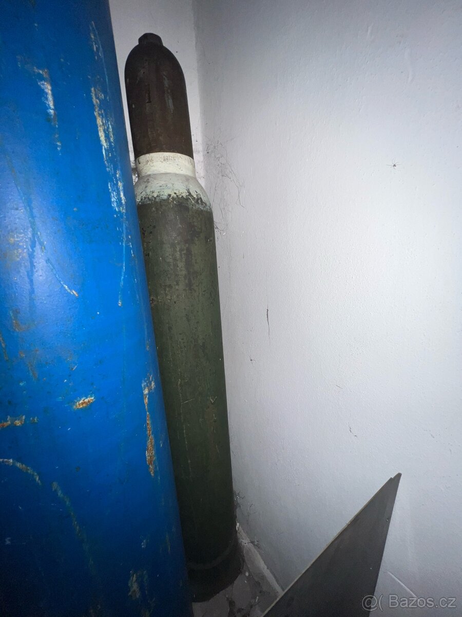 Acetylénové bomby - 4