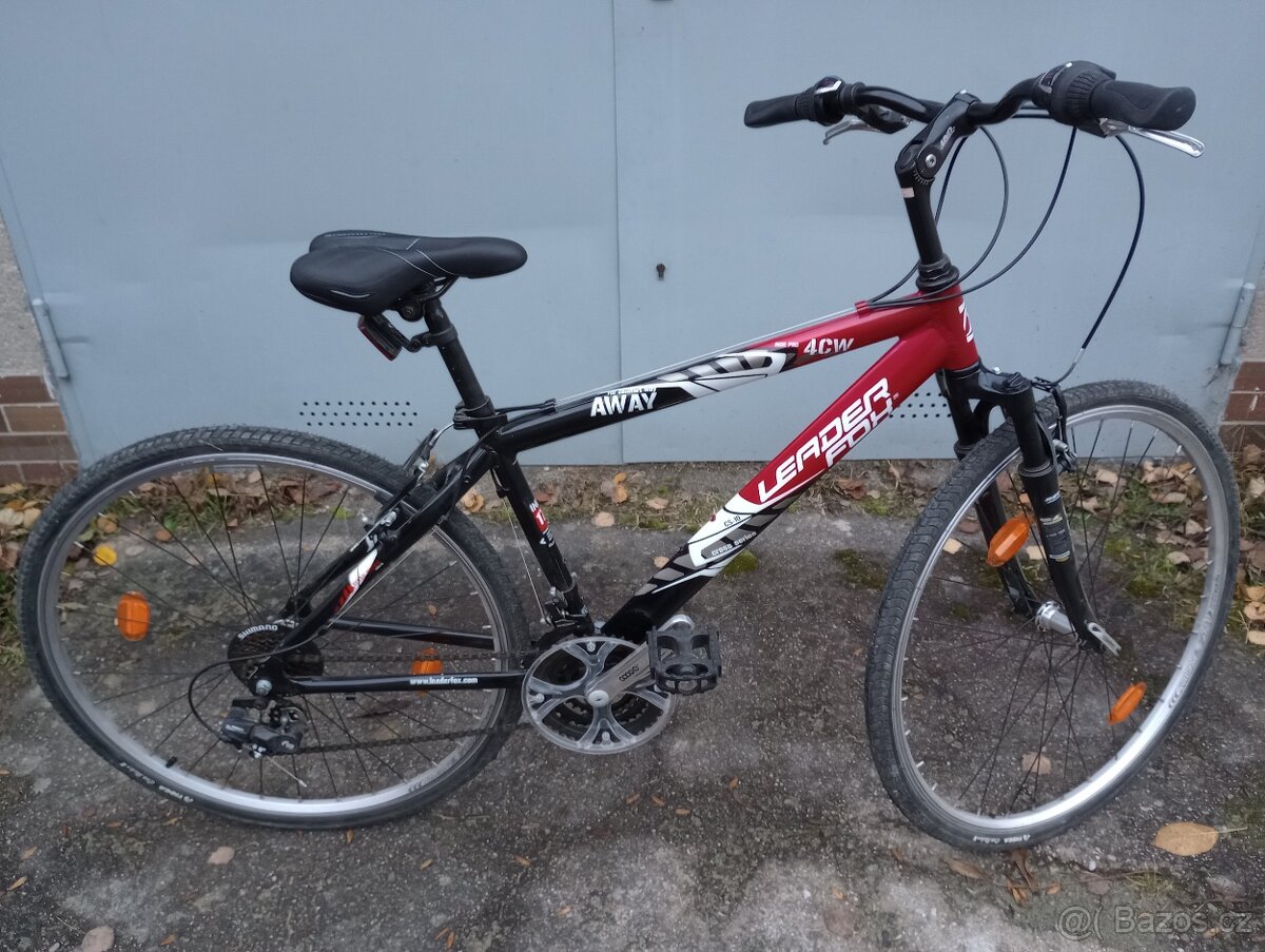 Nové Trekingové , crossové kolo rám 17 - 4