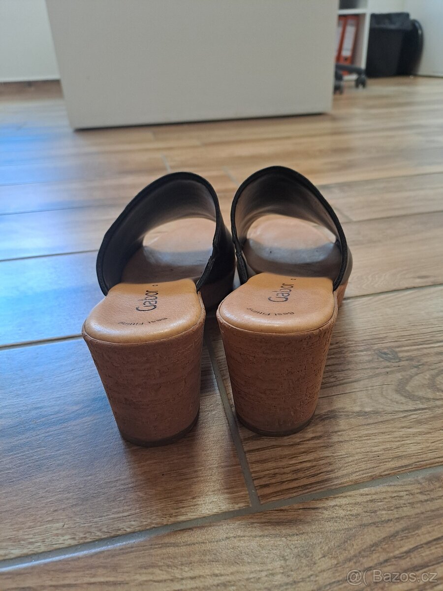 dámské kožené pantofle Gabor, vel. 43 (9) - 4