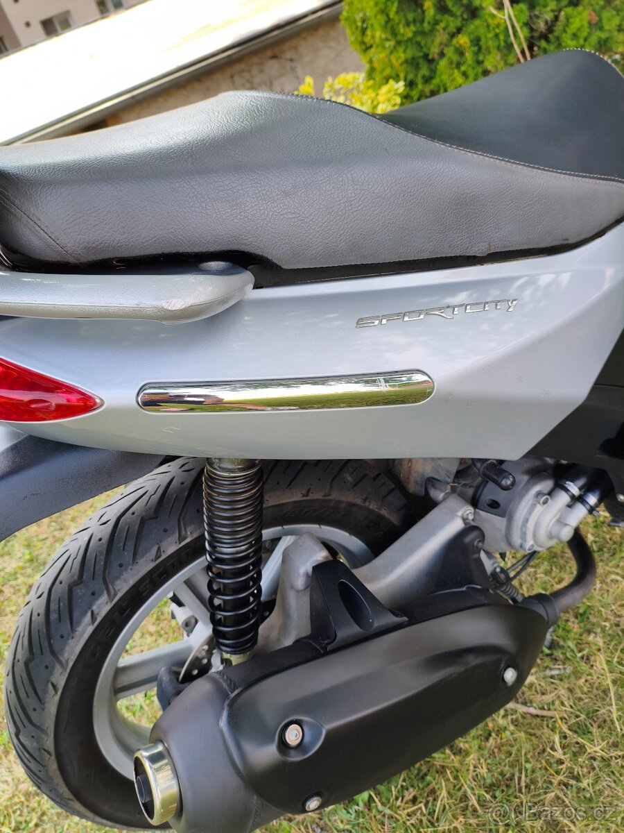 Aprilia Sportcity 125ccm CZ TP - 4