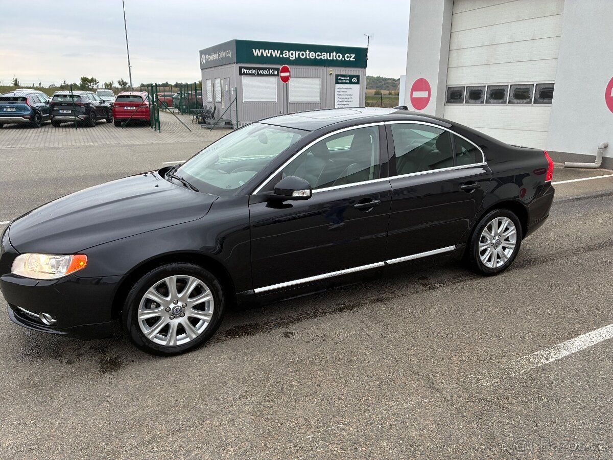 Volvo S80 2.4D 151kW D5 - 4