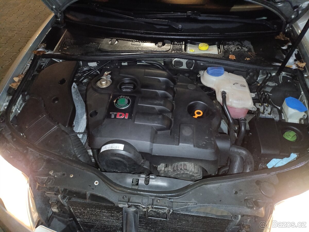 Škoda Superb 1.9 96 kw - 4