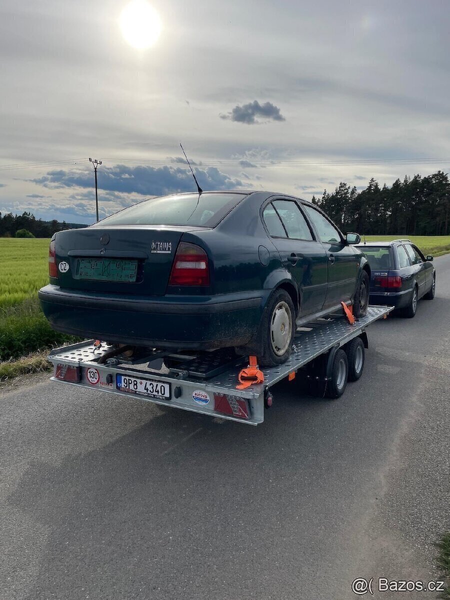 Škoda Octavia 1.6 MPI na díly - 4