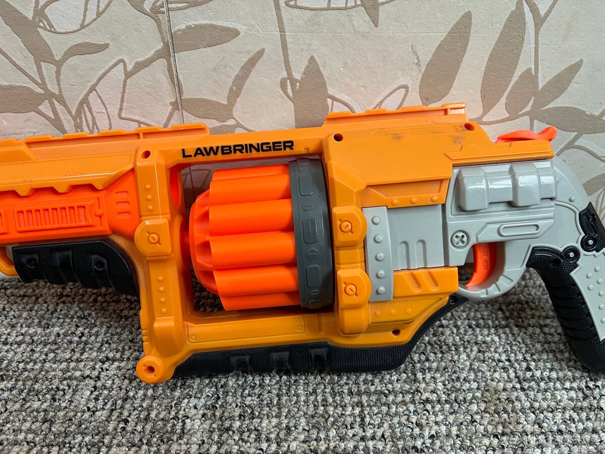 Nerf LAWBRINGER - 4