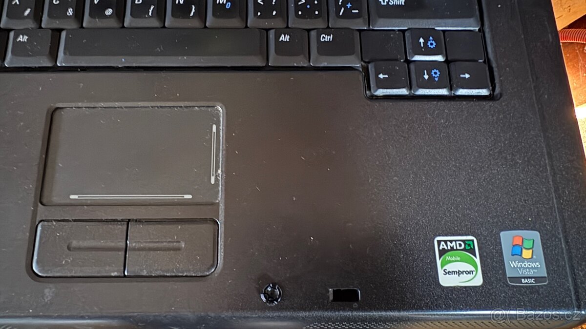 Notebook Dell Vostro 1000 Plně funkční - 4