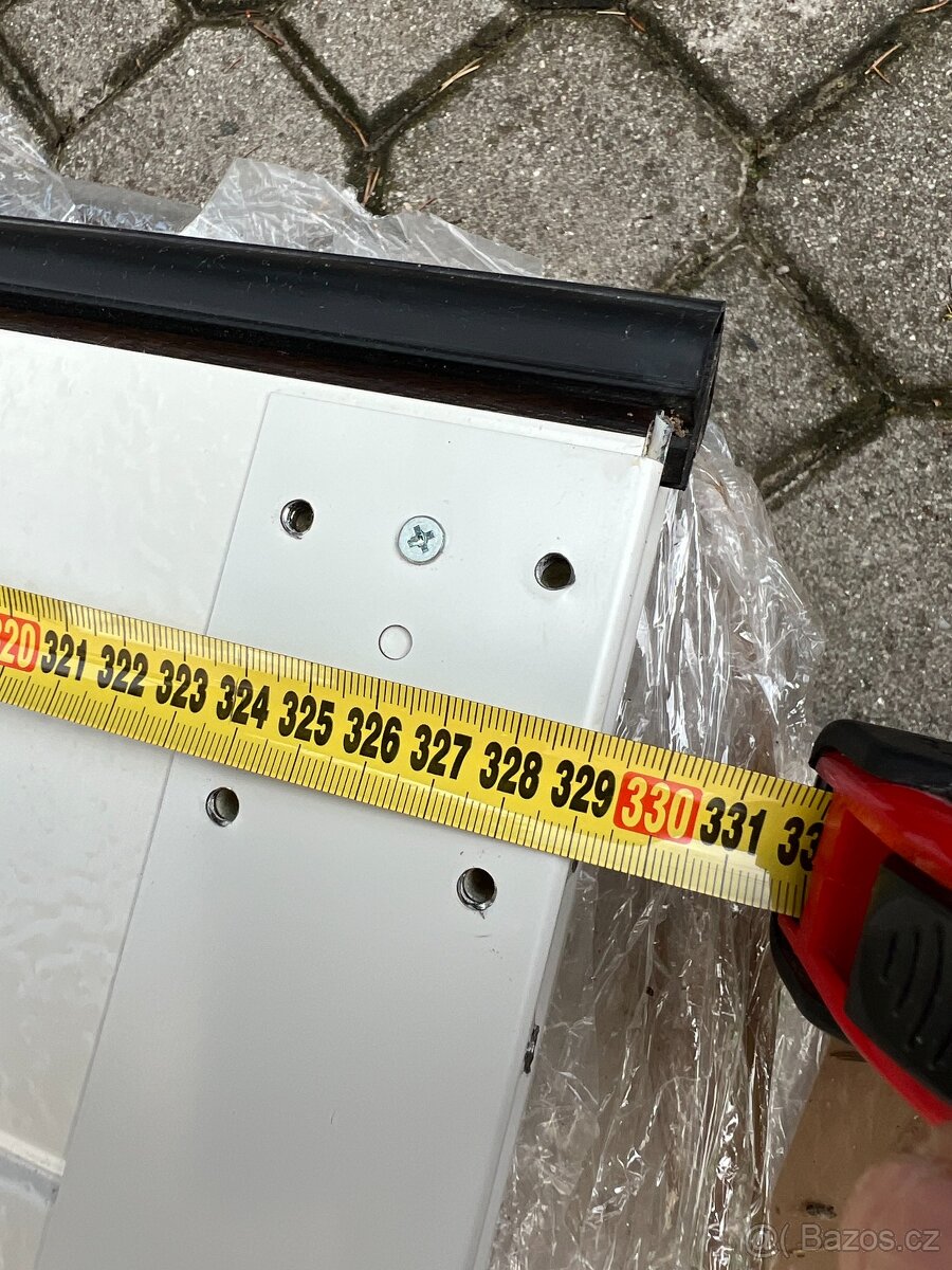 Panely/lamely na sekční garážová vrata . - 4