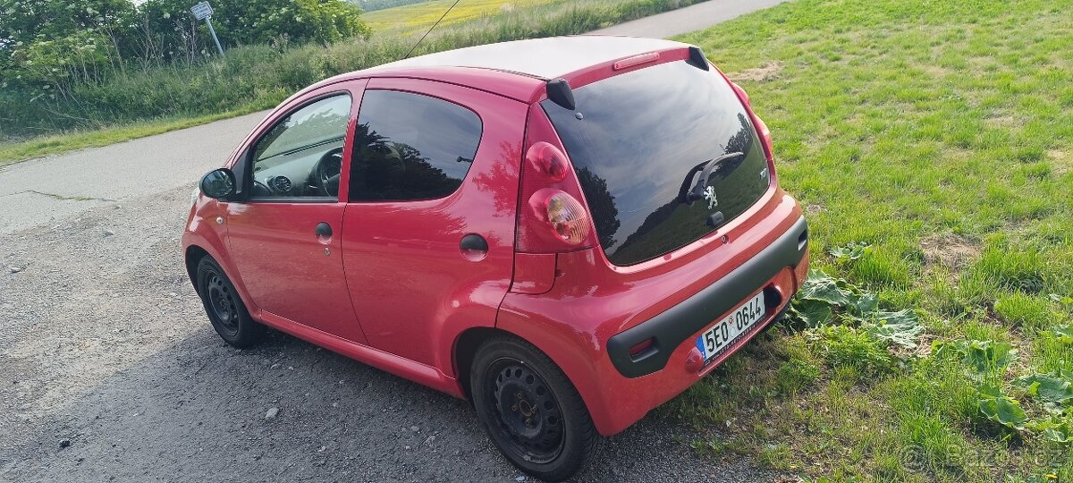 Peugeot 107 - 4