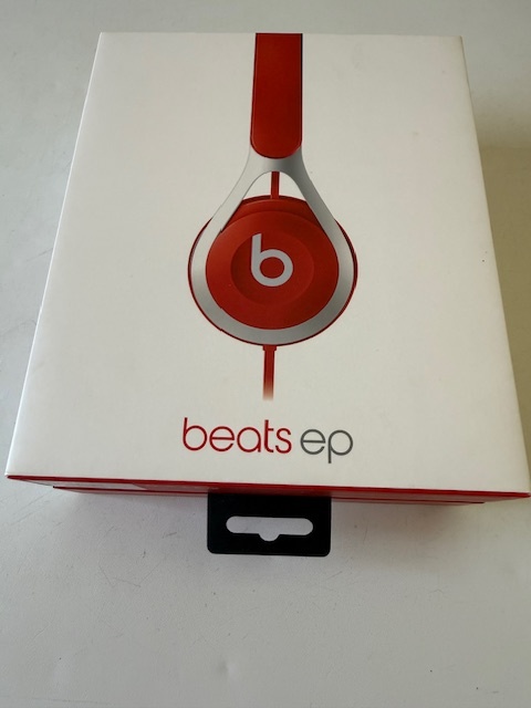 Beats EP sluchátka–3,5mm Jack/Apple Lightning - červená - 4