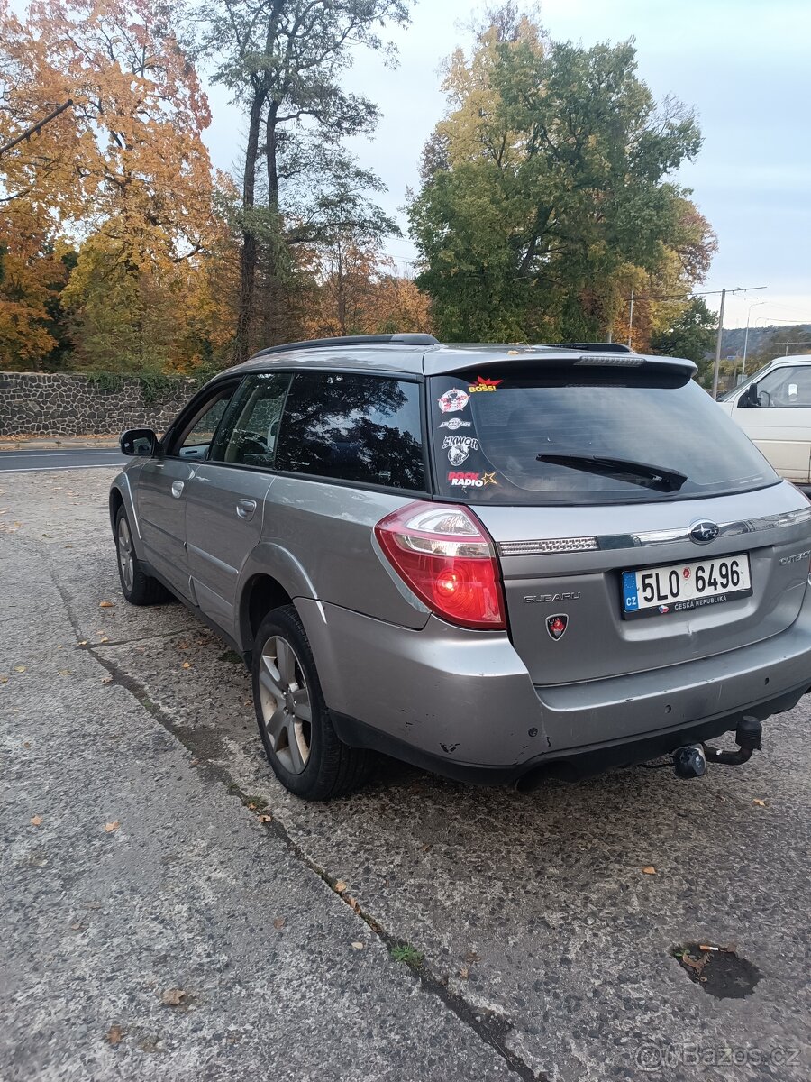 Subaru Outback 2.5 121kw LPG - 4