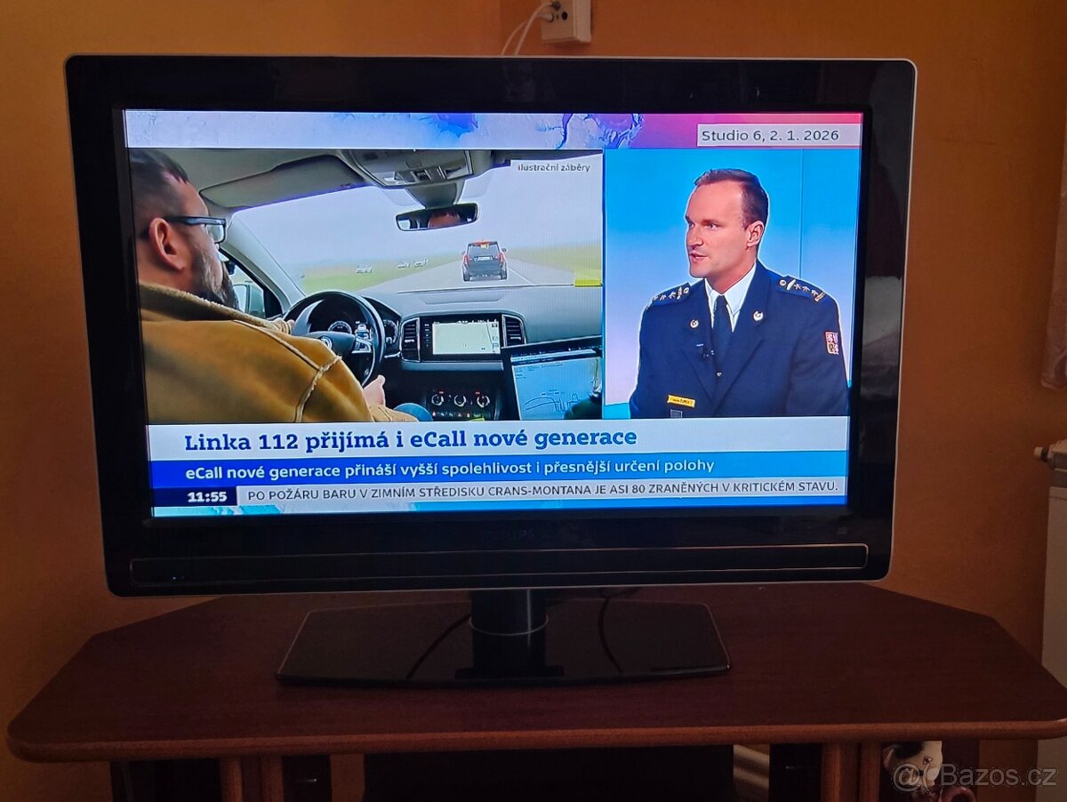 Televize Philips 81 cm + set-top box - 4