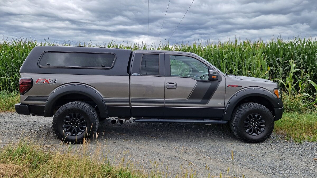 Ford F150 FX4 Raptor