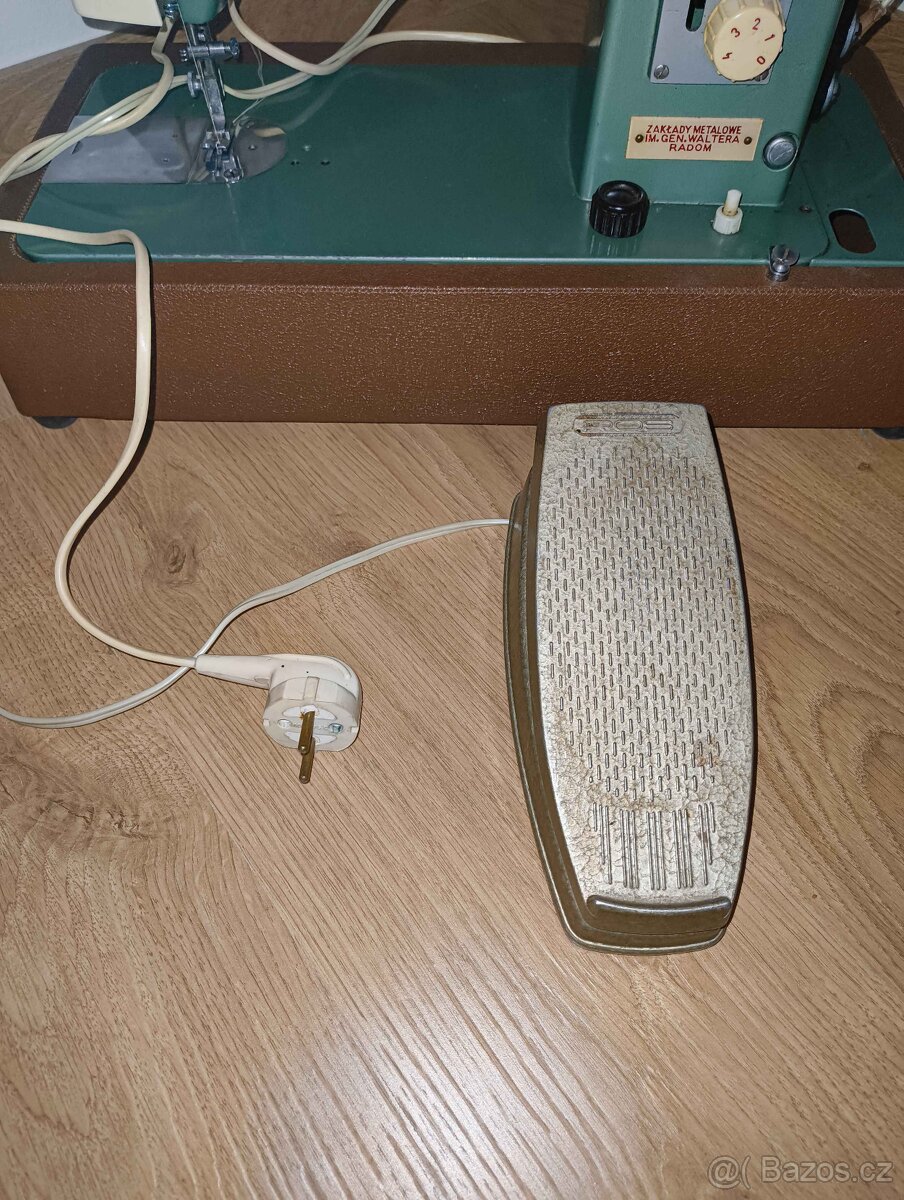 Lucznik 415 - plně funkční šicí stroj - 4