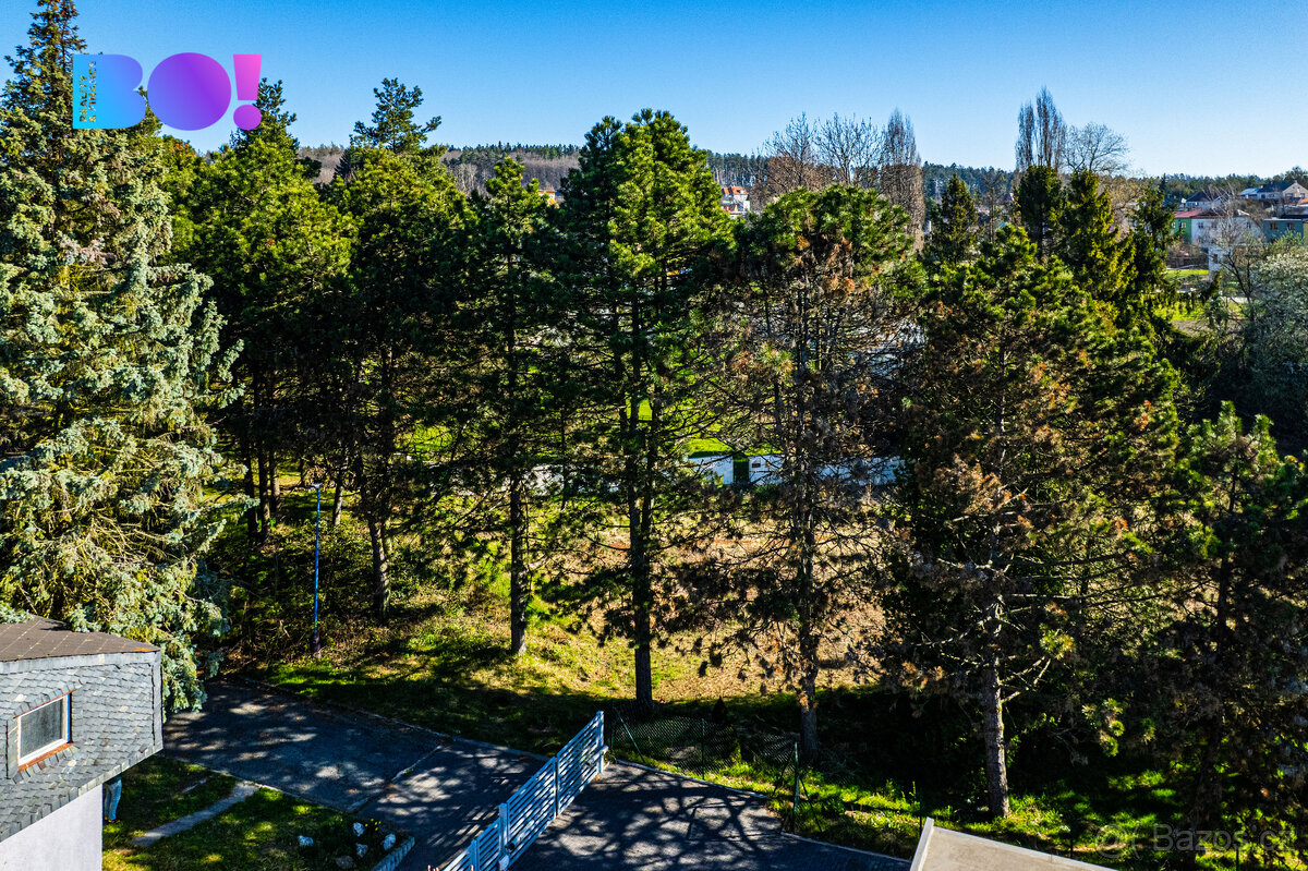 Prodej stavební parcely se schváleným projektem rodinného do - 4