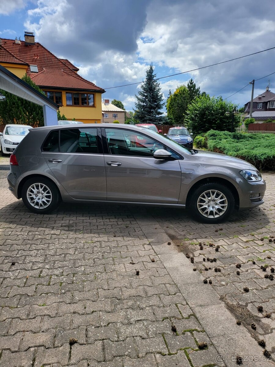 Volkswagen Golf 7 1.2TSI CUP - 4