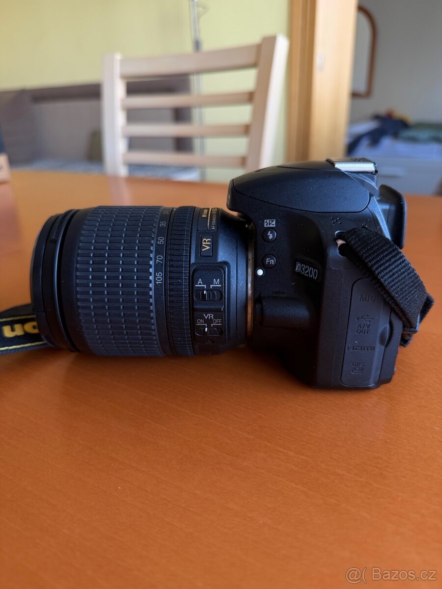 Nikon D3200 18-105 VR kit - 4