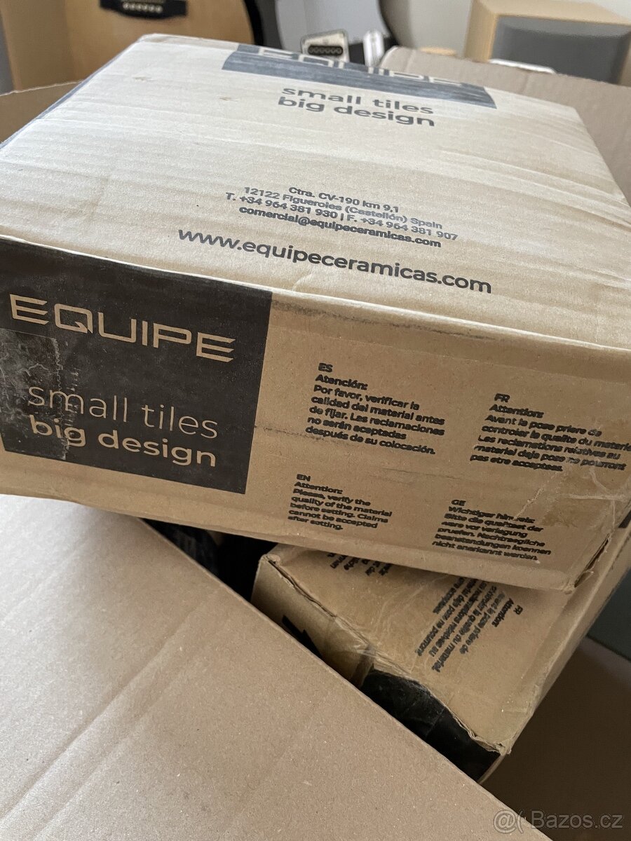 1,29 m2 světle modrý keramický obklad hexagon - 4