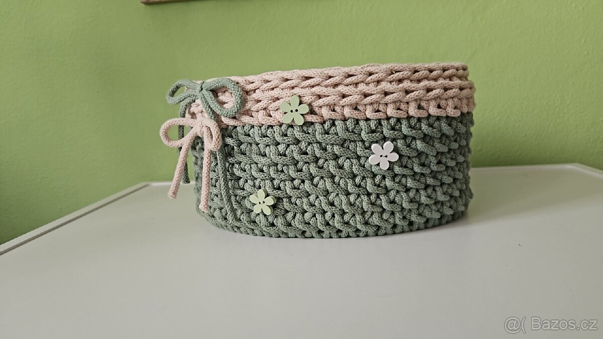 Háčkovaný košík - 4
