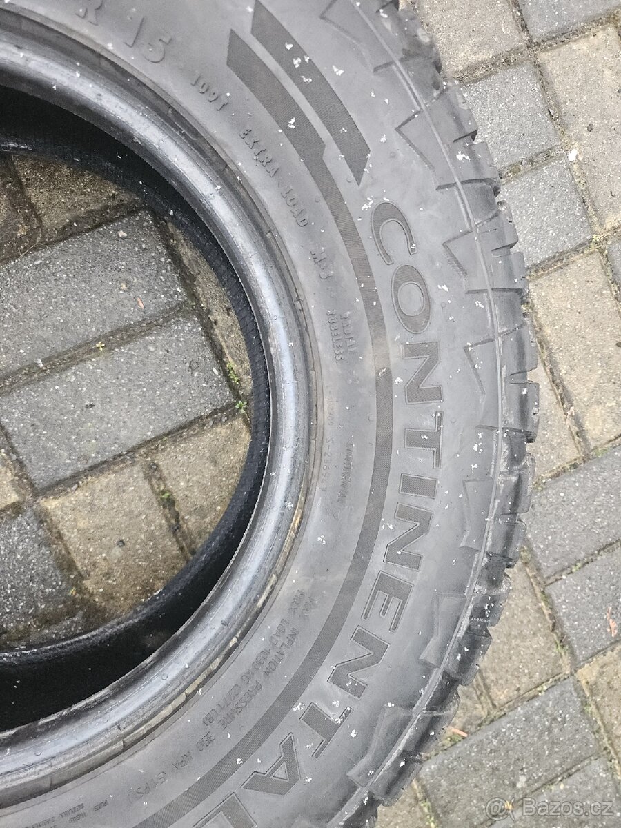 Prodam zimni pneu 235/70/15 - 4