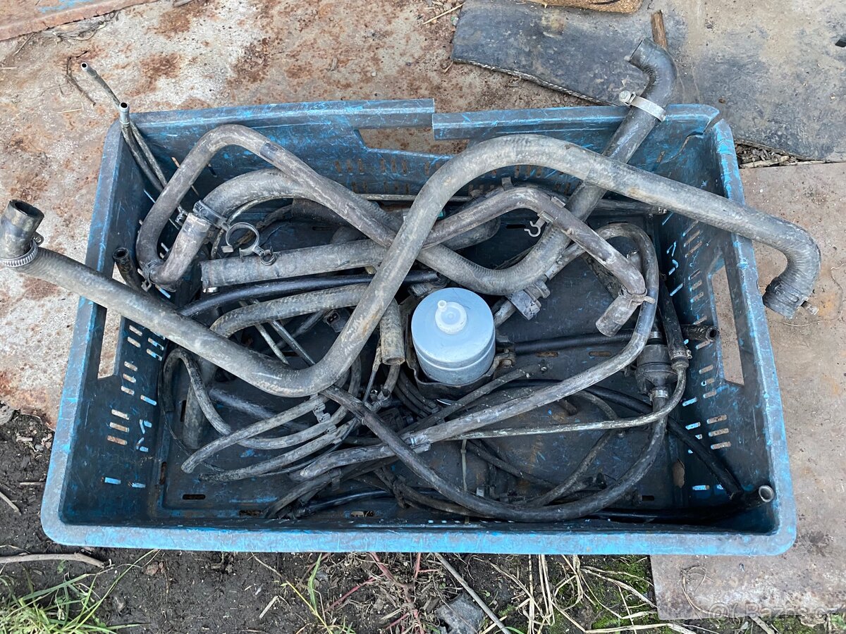 Škoda Felicia díly - 4