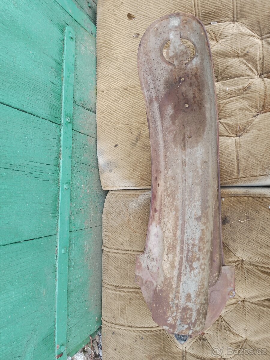 Zadní blatník malá kyvacka - 4