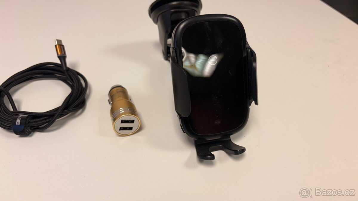 Drzak mobilniho telefonu do auta - 4