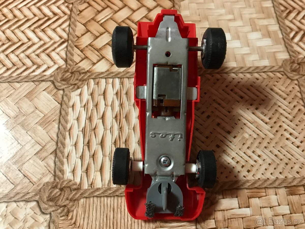 Autodráha Ites - auto autodráhy Tyrrell 2 - 4