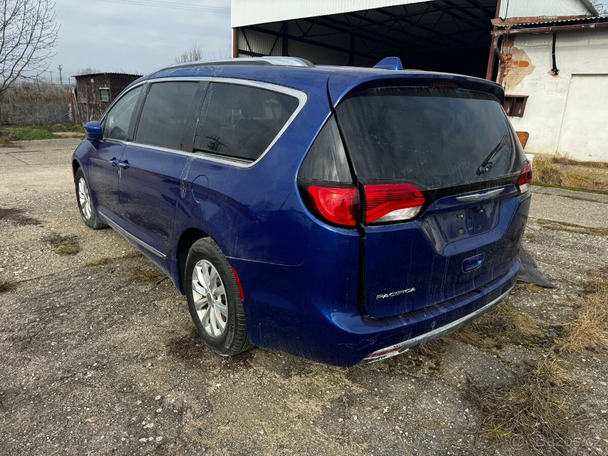 Náhradní díly Chrysler Pacifica 3.6 V6 - 4