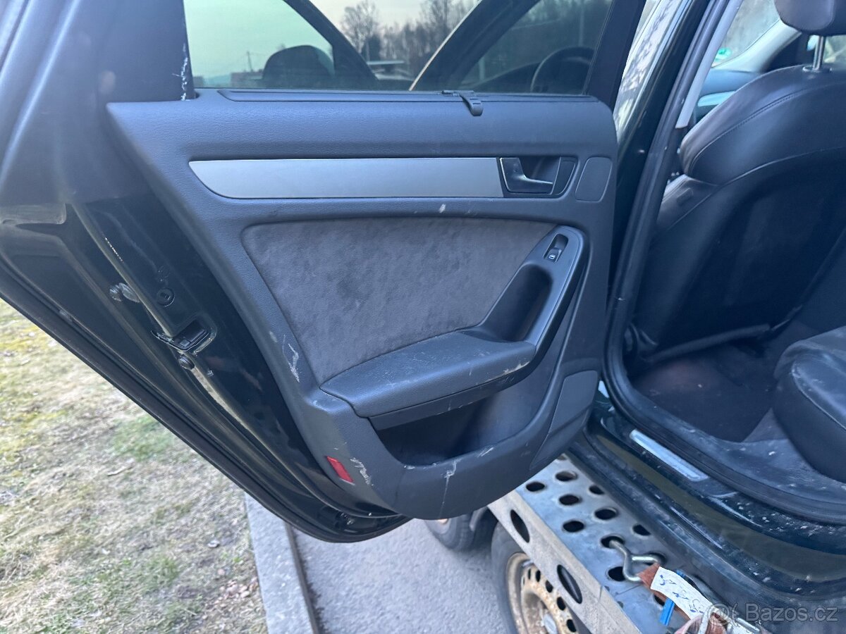 sedacky tapce audi a4 b8 avant - 4