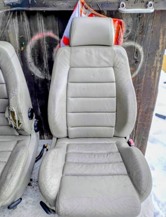 Interiér audi a4 b5 - 4