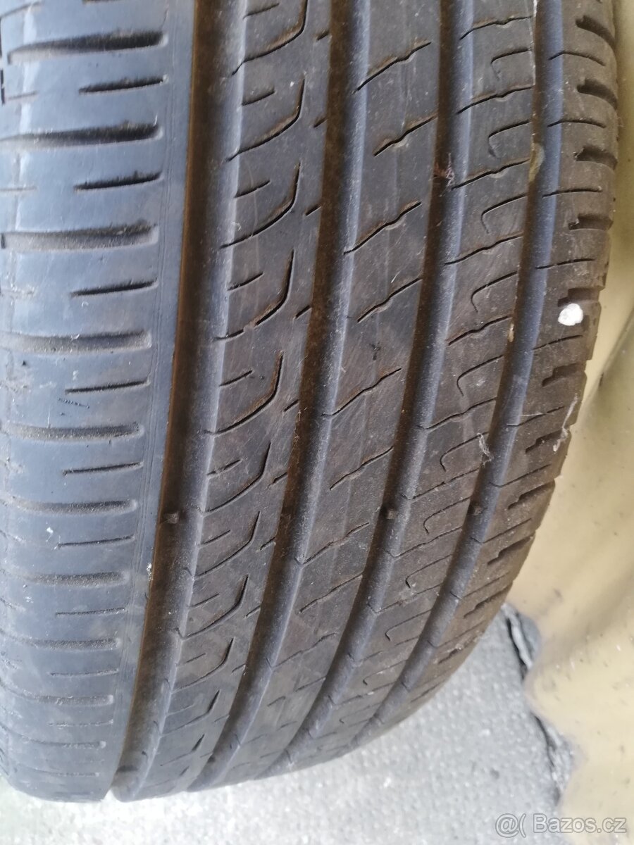 Barum Bravuris 205/55/r16 - 4