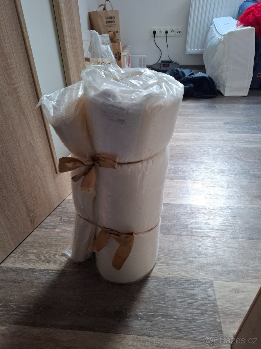 Cestovní postýlka - 4