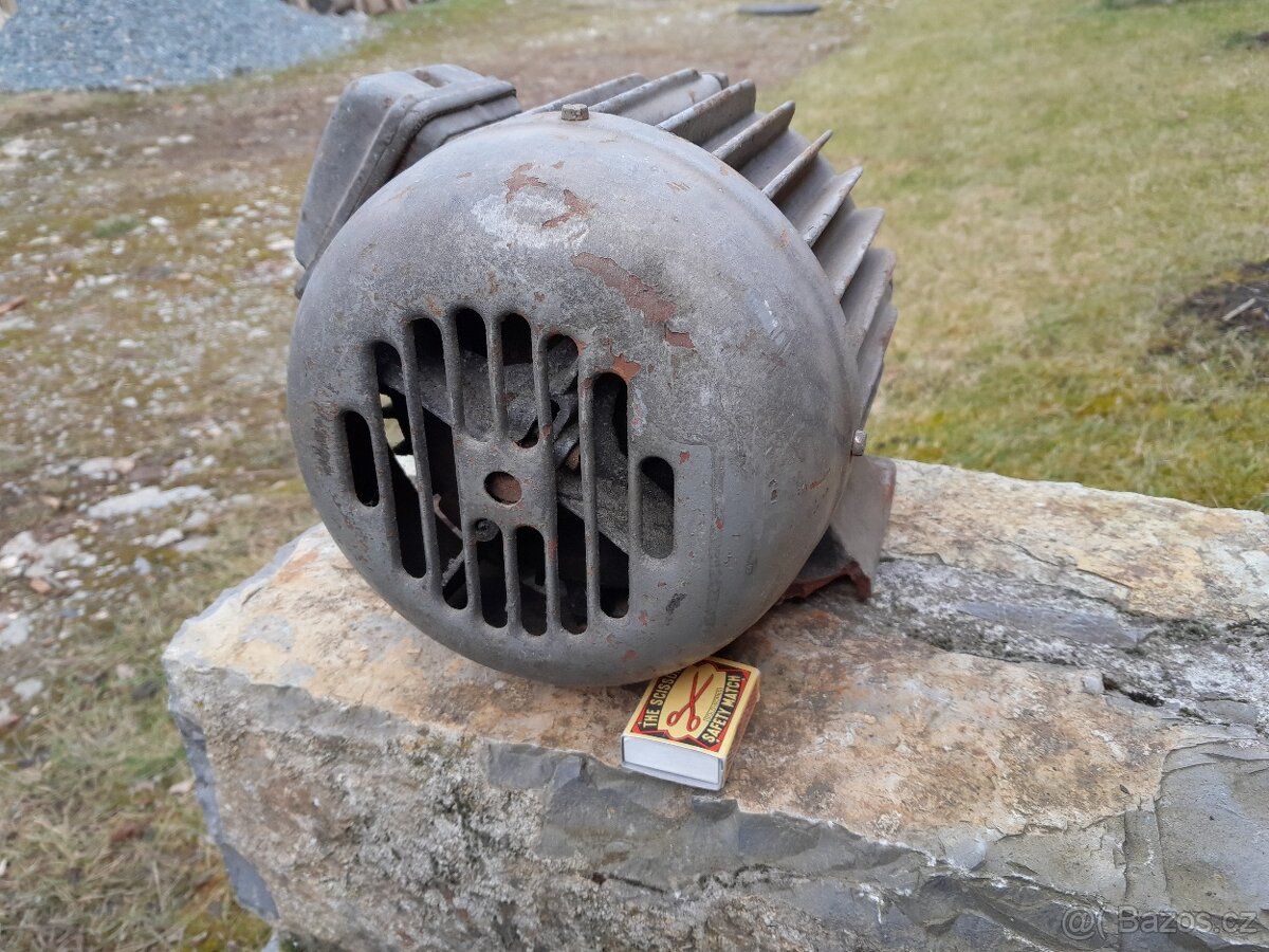 Patkový motor 0,8kW - 4