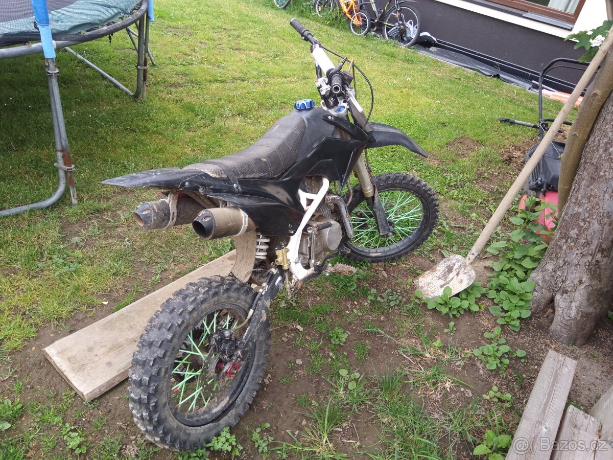 Démonx 140