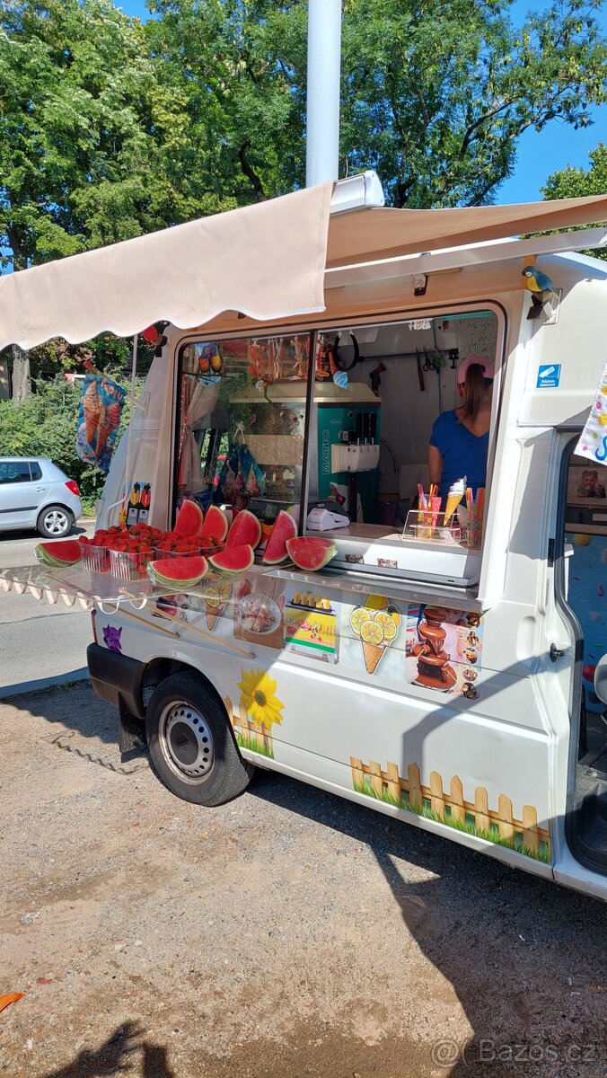 Pojízdný stánek zmrzlina, třišt.. - 4