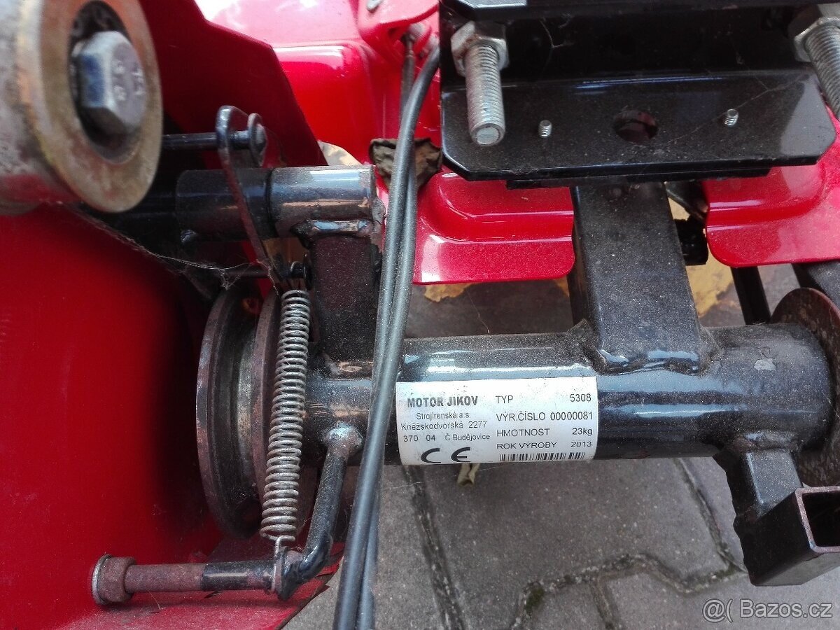 rotačni jednobubnova sekačka na Kultivator Mountfield. - 4