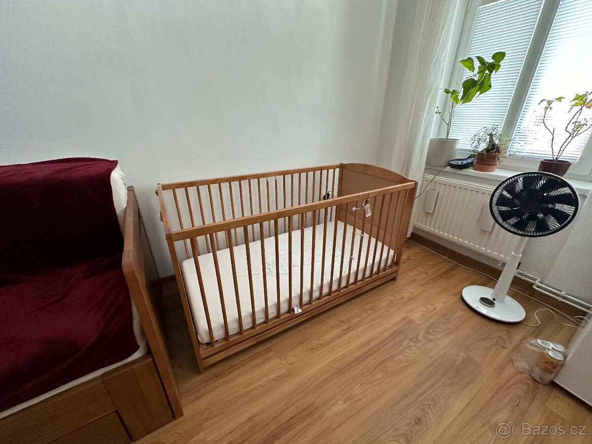 Dětská postel, střední rozměr - 4