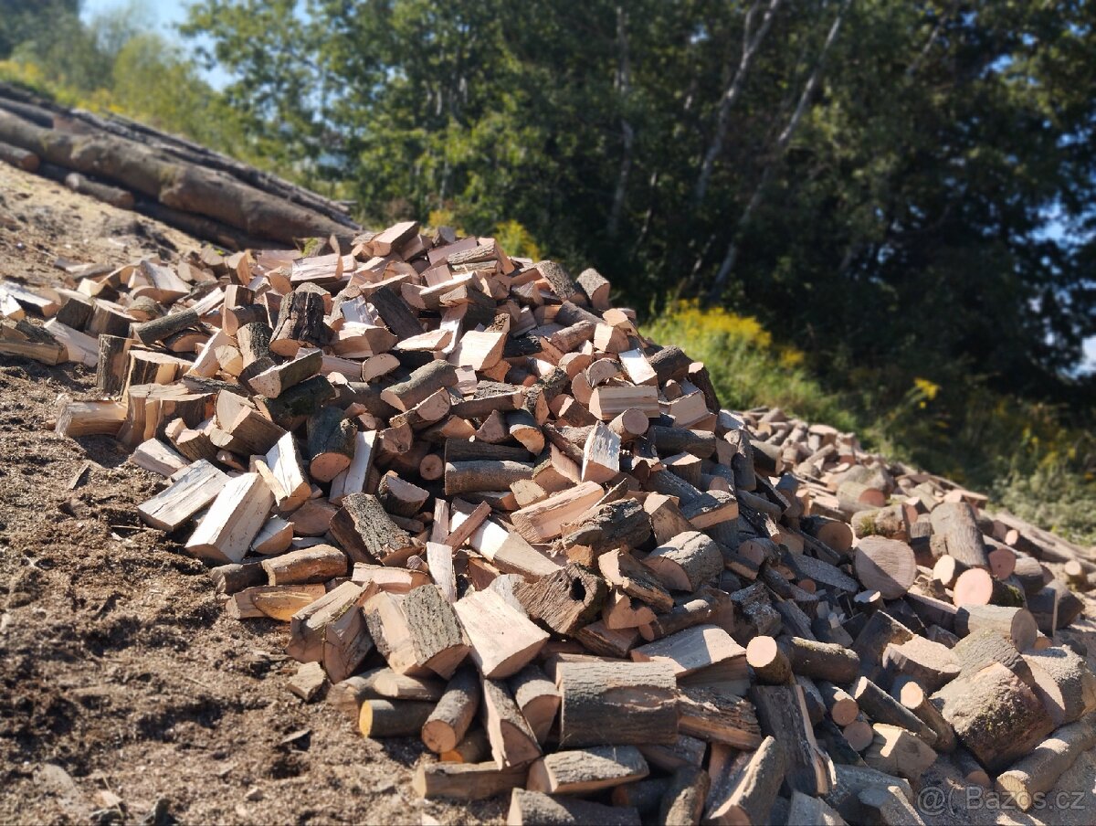 Štípané palivové dřevo - 4