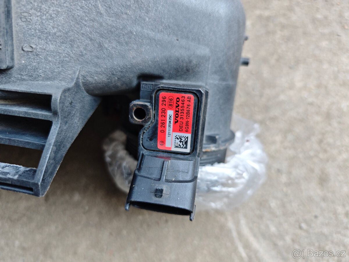 Intercooler Ford Focus ST mk3 6G91-91440-CD - 4