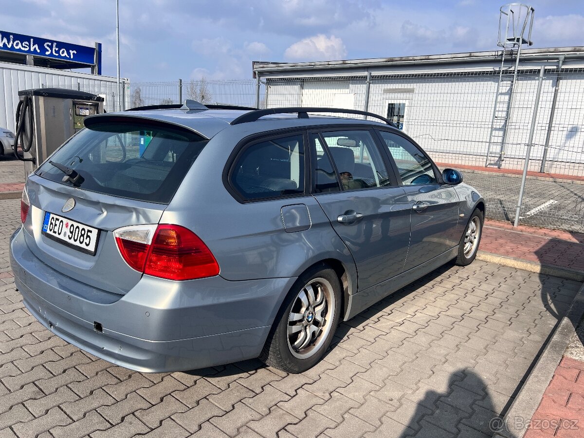 BMW 320d r. 2005 - 4