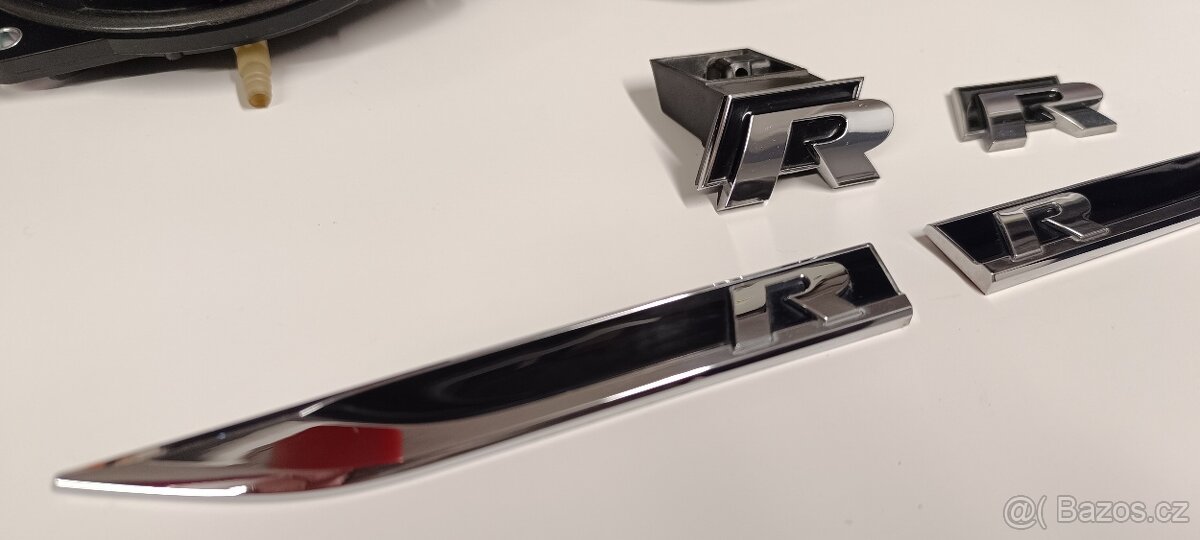VW GOLF "R" ZNAKY EMBLÉMY - 4